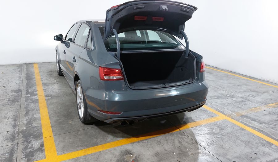 Audi A3 1.4 35 TFSI DYNAMIC DCT Sedan 2020