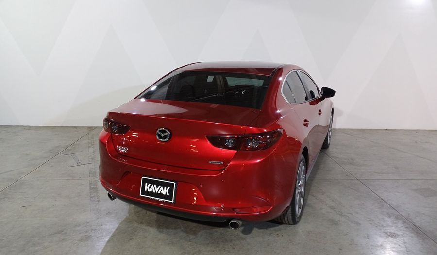 Mazda 3 2.5 I SPORT Sedan 2021