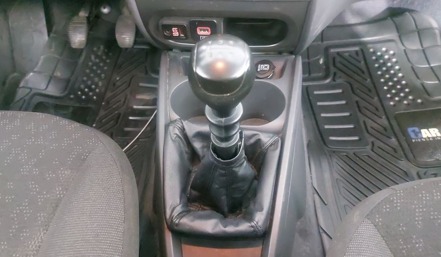 Ram 700 1.6 SLT REGULAR CAB Pickup 2019