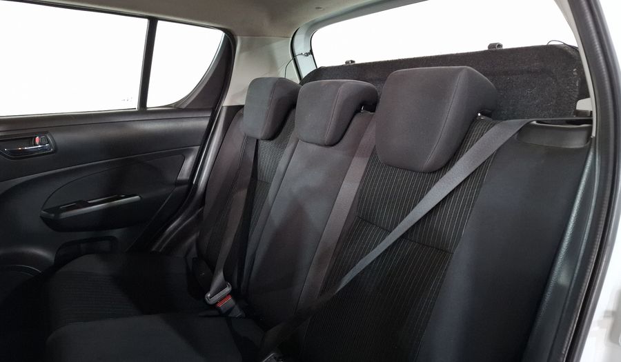 Suzuki Swift 1.4 GLX AT Hatchback 2015
