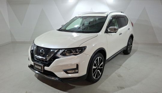 Nissan • X-Trail