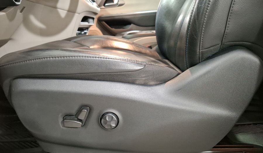 Chrysler Pacifica 3.6 LIMITED PLATINUM AUTO Minivan 2021