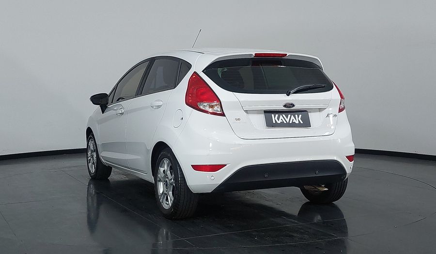 Ford Fiesta SE HATCH Hatchback 2016