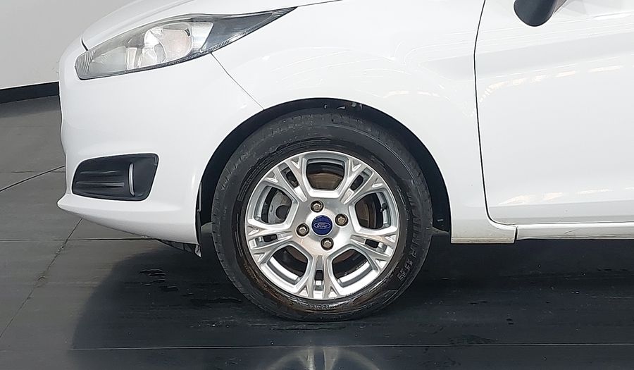 Ford Fiesta SE HATCH Hatchback 2016