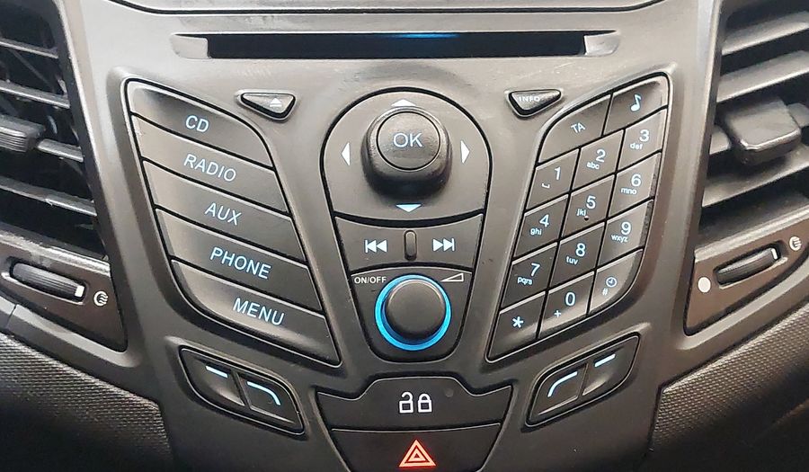 Ford Fiesta SE HATCH Hatchback 2016