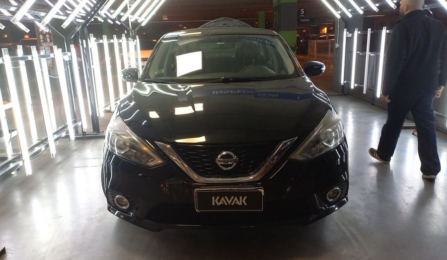 Nissan Sentra 1.8 SR AUTO Sedan 2019