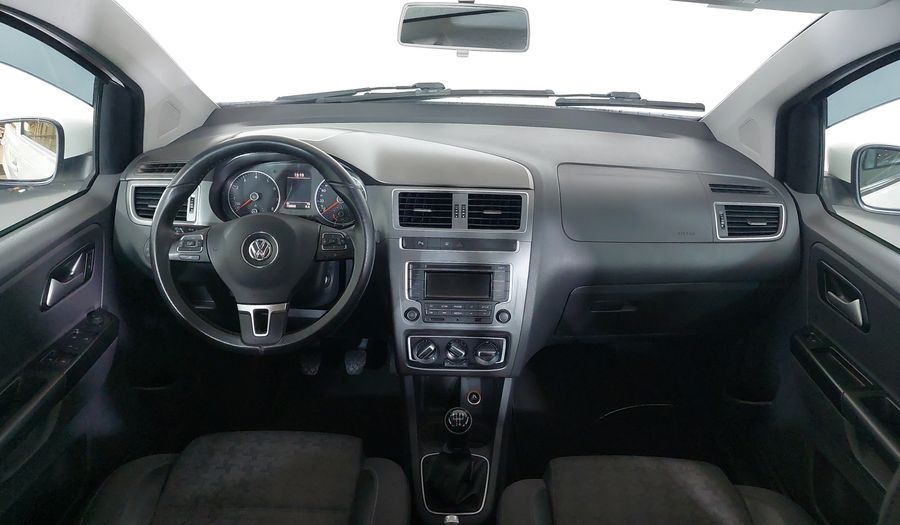 Volkswagen Fox MSI COMFORTLINE Hatchback 2015