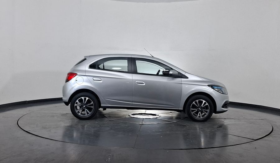 Chevrolet Onix 1.4 LTZ Hatchback 2013