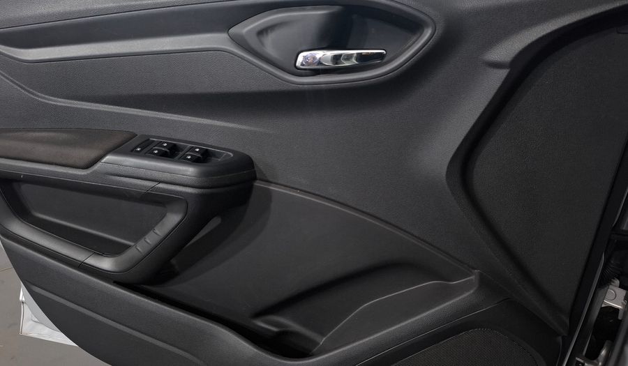Chevrolet Onix 1.4 LTZ Hatchback 2013