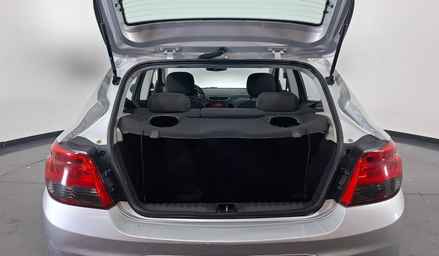 Chevrolet Onix 1.4 LTZ Hatchback 2013