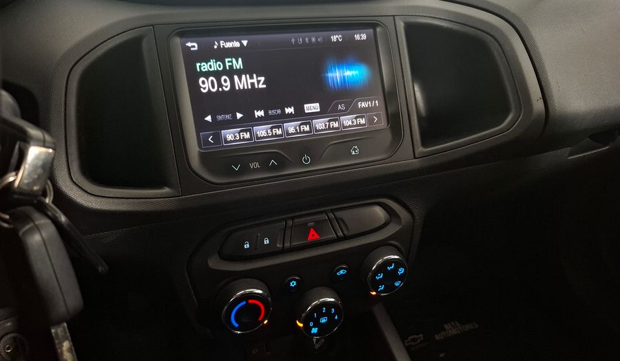 Chevrolet Onix 1.4 LTZ Hatchback 2013