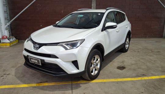 Toyota • RAV4