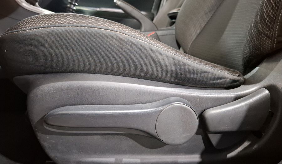 Nissan Sentra 1.8 SENSE MT Sedan 2016
