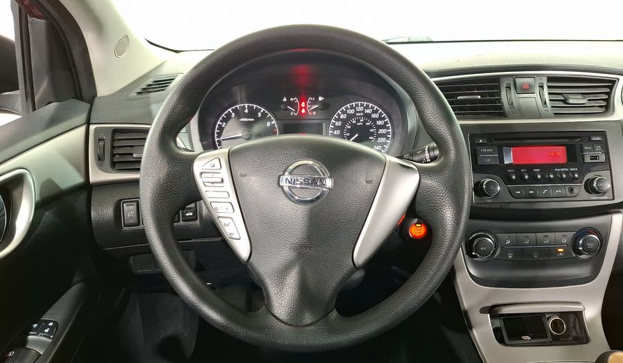 Nissan Sentra 1.8 SENSE MT Sedan 2016