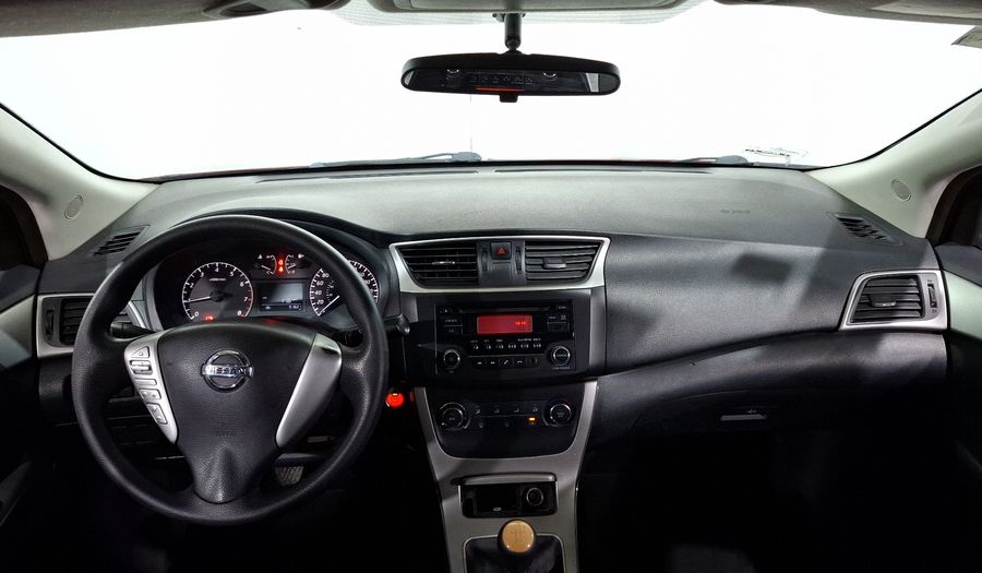 Nissan Sentra 1.8 SENSE MT Sedan 2016