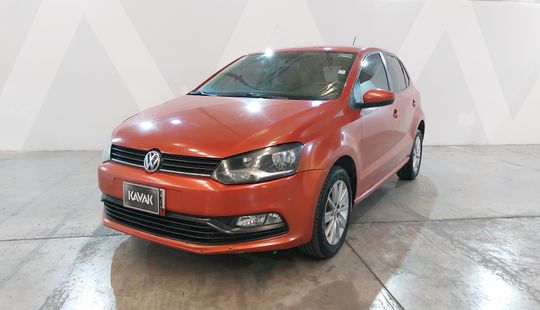 Volkswagen • Polo