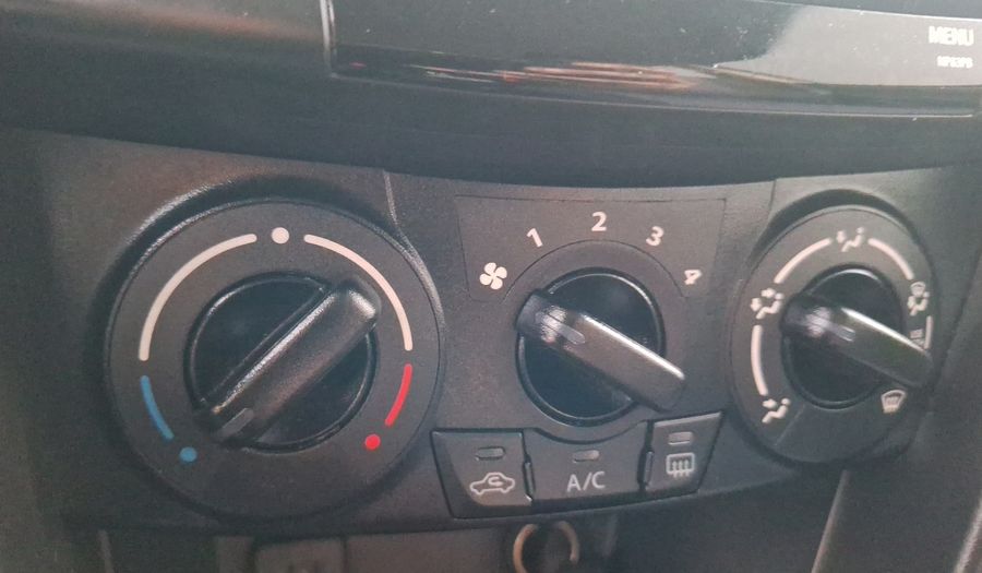 Suzuki Swift 1.2 GL Hatchback 2016