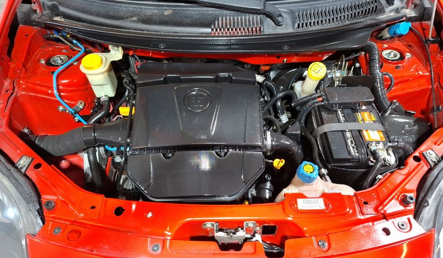 Fiat Palio 1.6 SPORTING MT Hatchback 2016