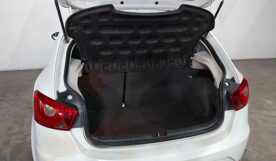 Seat Ibiza 1.6 STYLE 4 PTAS DSG Hatchback 2015