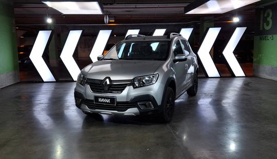 Renault • Sandero Stepway