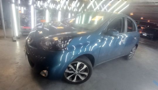 Nissan • March