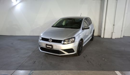 Volkswagen • Polo
