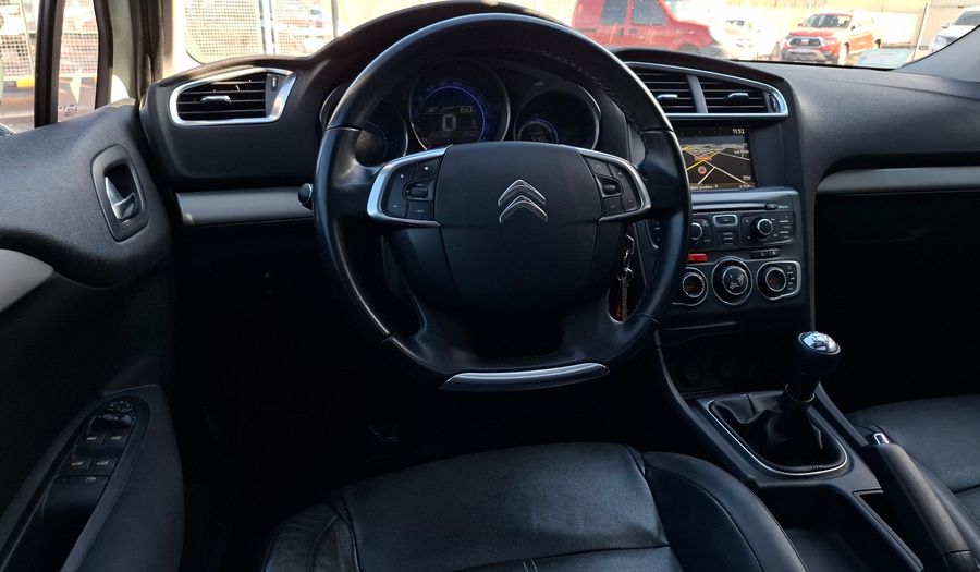 Citroen C4 Lounge 2.0I 16V TENDANCE PACK Sedan 2015