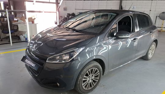 Peugeot • 208