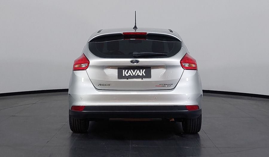 Ford Focus TITANIUM Hatchback 2016