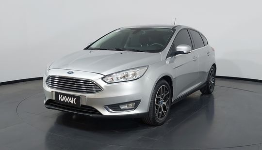 Ford • Focus
