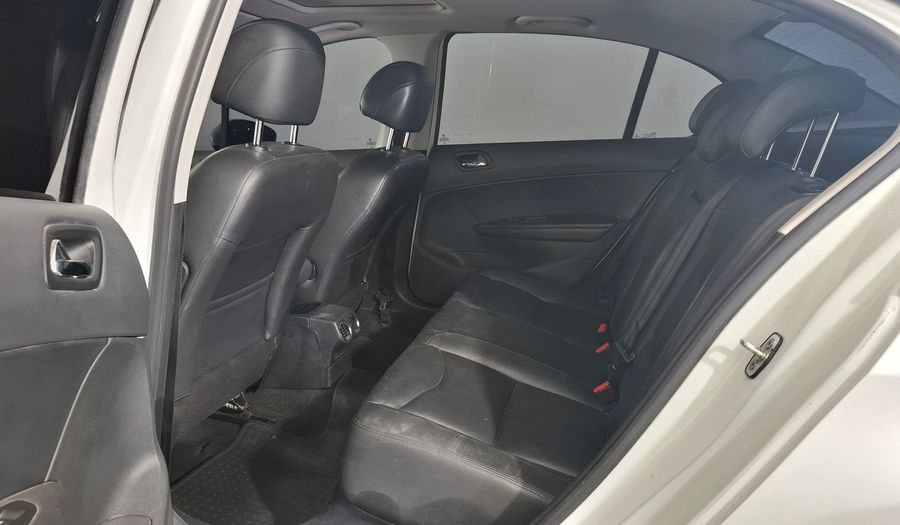 Peugeot 408 2.0 16V FELINE Sedan 2015