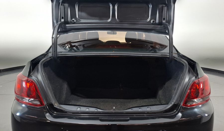 Peugeot 301 1.6 ALLURE Sedan 2018
