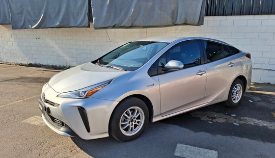 Toyota • Prius
