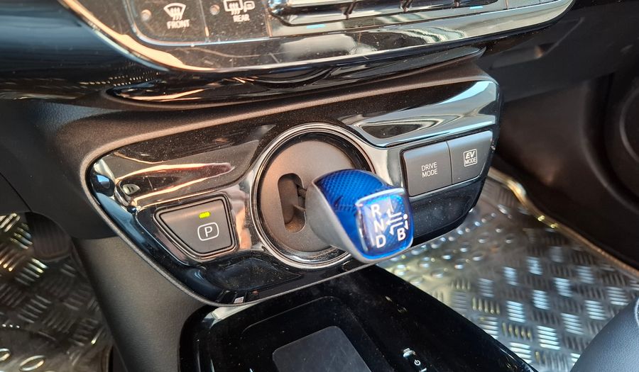 Toyota Prius 1.8 HYBRID CVT Hatchback 2020