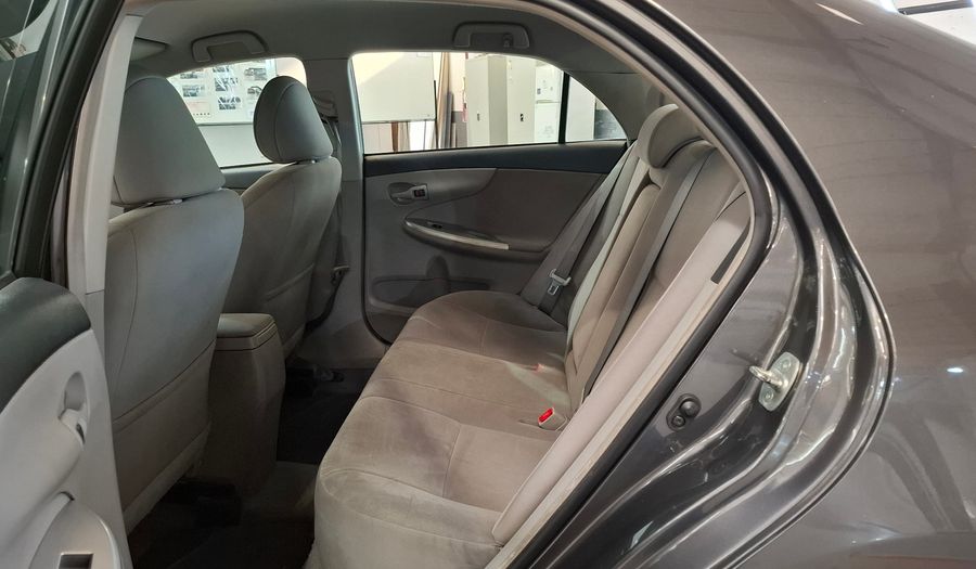 Toyota Corolla 1.8 XEI Sedan 2013