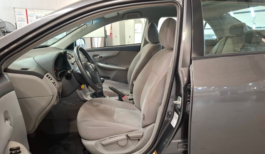Toyota Corolla 1.8 XEI Sedan 2013