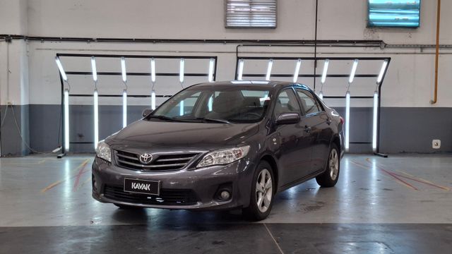 Toyota • Corolla