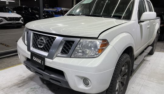 Nissan • Frontier