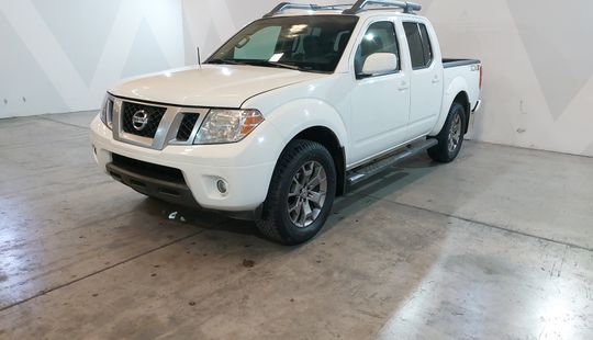 Nissan • Frontier