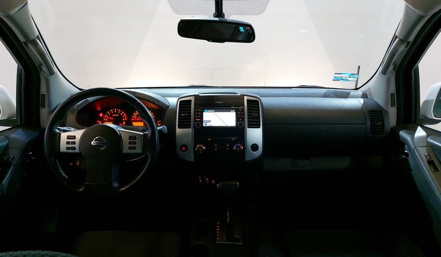 Nissan Frontier 4.0 CREW CAB PRO 4X AT 4WD Pickup 2015