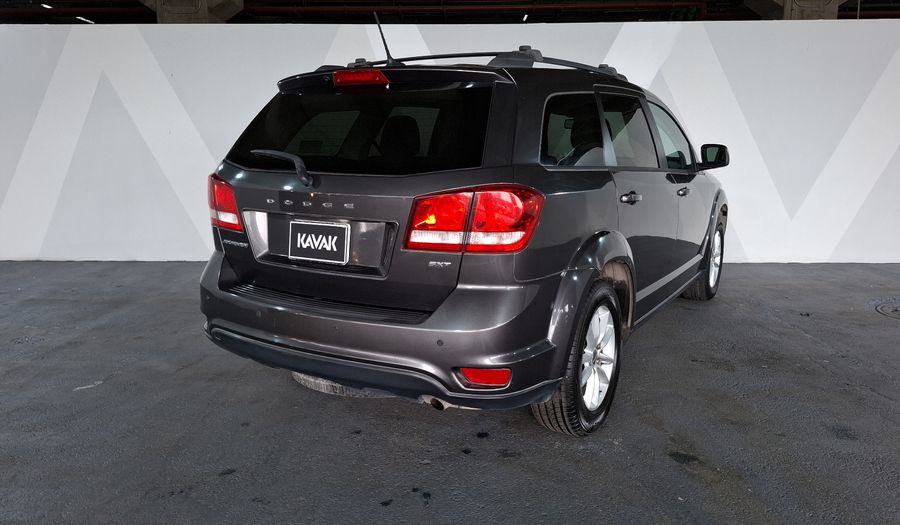 Dodge Journey 2.4 SXT+ 5 PASAJEROS Suv 2015