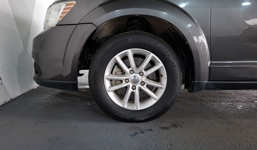Dodge Journey 2.4 SXT+ 5 PASAJEROS Suv 2015