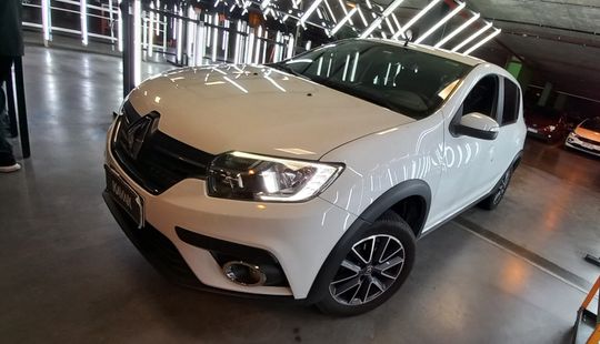 Renault • Sandero