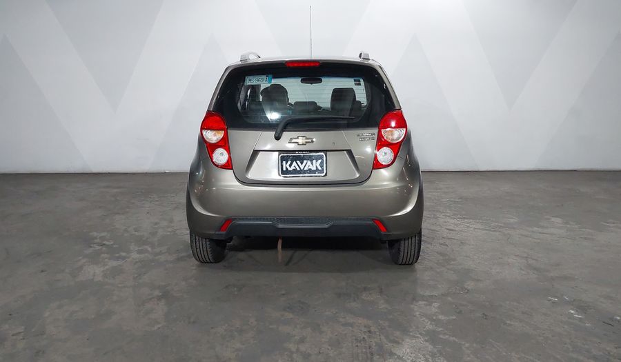 Chevrolet Spark 1.4 LTZ C MT Hatchback 2017