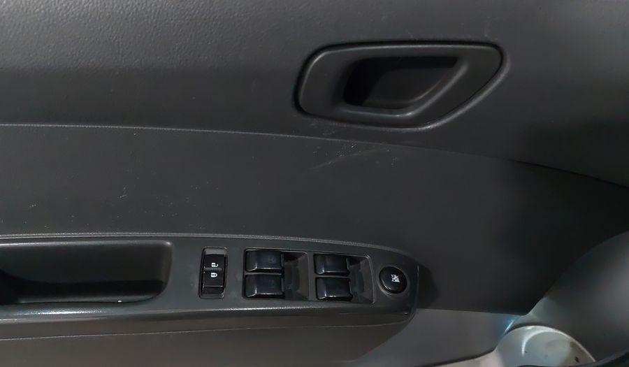 Chevrolet Spark 1.4 LTZ C MT Hatchback 2017