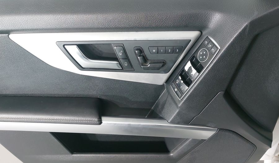 Mercedes Benz Clase Glk 3.5 GLK 300 CGI OFF ROAD 4WD AT Suv 2015