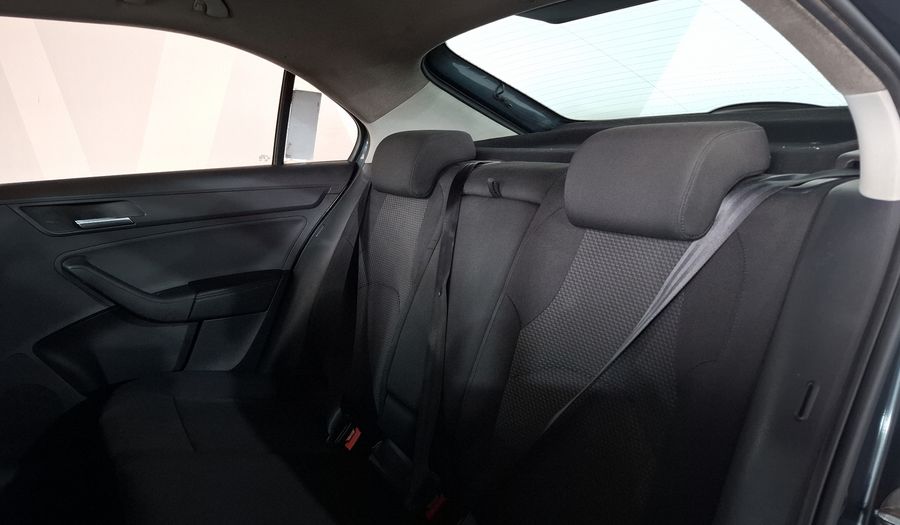 Seat Toledo 1.2 STYLE MT CONNECT Sedan 2017