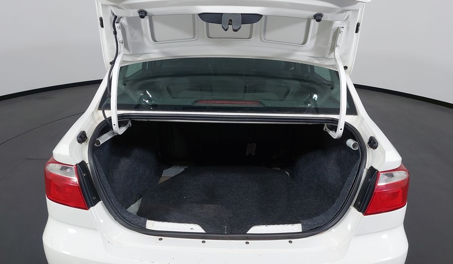 Volkswagen Voyage MPI 4P MANUAL Sedan 2022