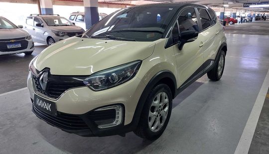 Renault • Captur
