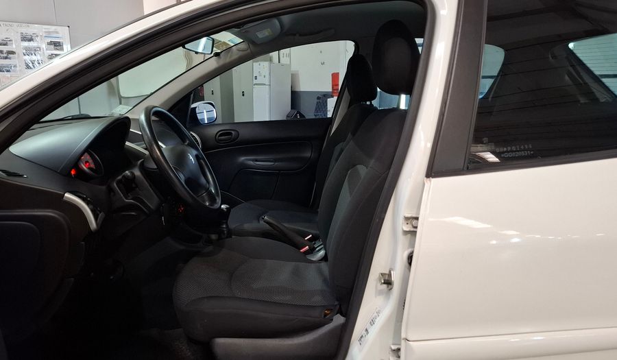 Peugeot 207 1.4 ALLURE COMPACT Hatchback 2016